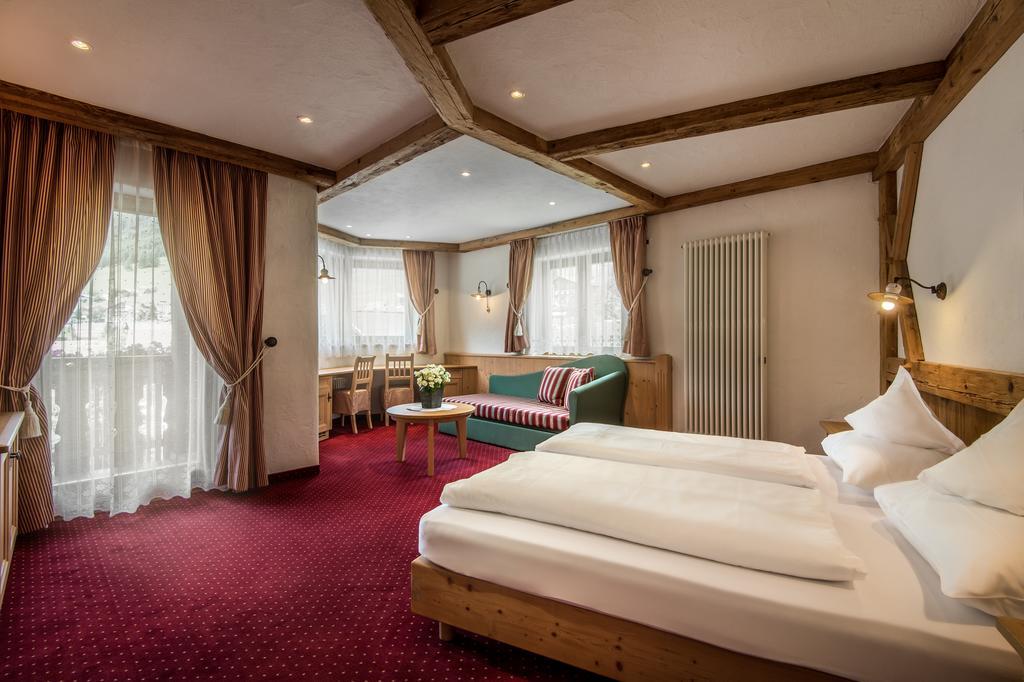 Hotel Gran Ciasa Colfosco Esterno foto